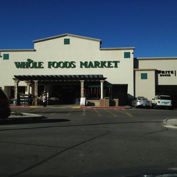 Whole Foods Market全食超市阿布奎基店 新墨西哥阿布奎基怀俄明州大道内布拉斯加5815(怀俄明州与学院)