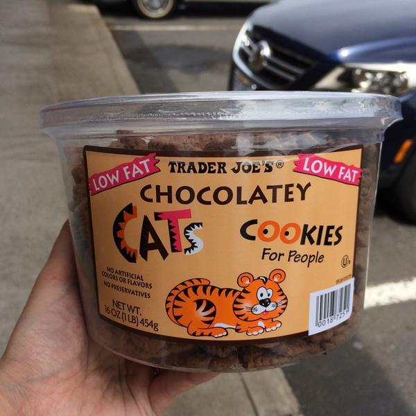 Photo taken at Trader Joe's by Yvonne F. on 6/25/2014-美国俄勒冈州欢乐谷第82大道东南9345 Photo taken at Trader Joe's by Yvonne F. on 6/25/2014