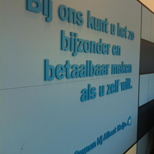 Photo taken at Albert Heijn by Telecomlijn.nl / 010-7440822 C. on 5/25/2012-荷兰南荷兰省卢恩波特兰庭12 Photo taken at Albert Heijn by Telecomlijn.nl / 010-7440822 C. on 5/25/2012