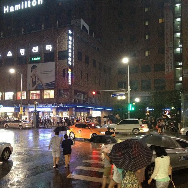 Photo taken at 올리브영 OLIVE YOUNG by choo c. on 7/13/2013