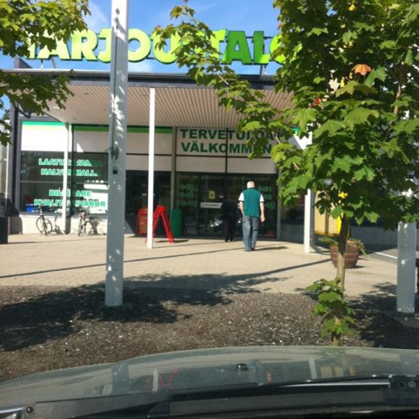 Photo taken at Tokmanni by Janne S. on 6/8/2012