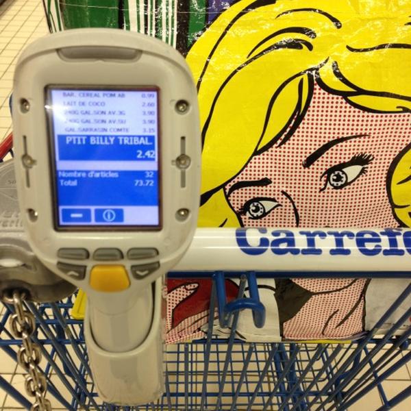 Photo taken at Carrefour by Mauikai B. on 11/17/2012