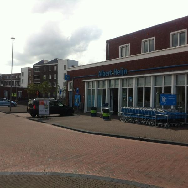 Photo taken at Albert Heijn by Ydeetje on 8/6/2013