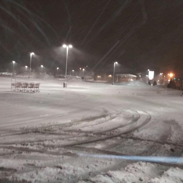 Photo taken at Trader Joe's by Wendy B. on 2/27/2013-威斯康辛州布鲁克菲尔德布卢芒德路12665号 Photo taken at Trader Joe's by Wendy B. on 2/27/2013