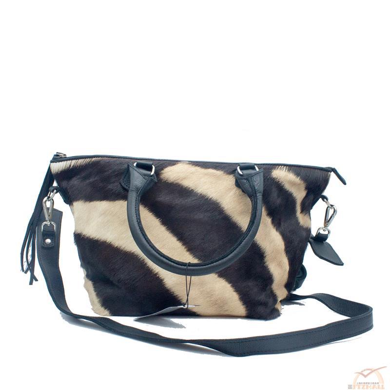 南非进口时尚手提包-FSP 时尚 敏锐 星球 斑马-甘蒂丝(黑色) 南非进口时尚手提包-FSP 时尚 敏锐 星球 斑马-甘蒂丝(黑色)