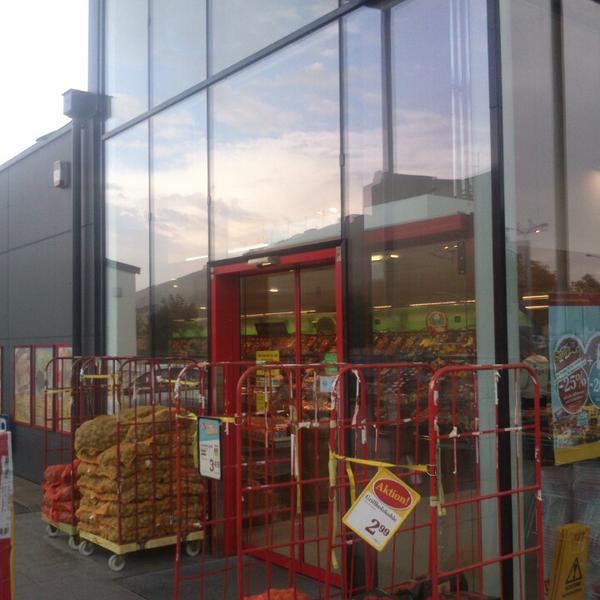 Photo taken at BILLA by Moise M. on 9/27/2013