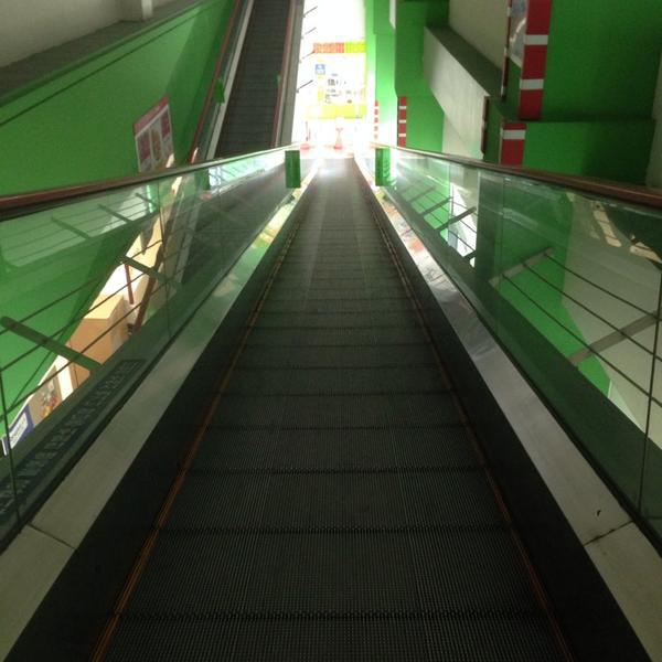 Photo taken at 홈플러스 / Home Plus by Yoonseok H. on 2/7/2014-大田西区107 Photo taken at 홈플러스 / Home Plus by Yoonseok H. on 2/7/2014