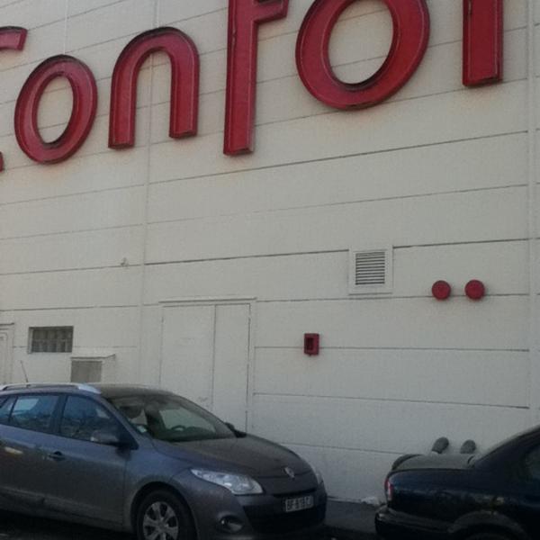Photo taken at Conforama by Marie L. on 12/10/2012