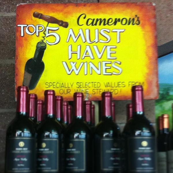 Photo taken at Trader Joe's by Alison S. on 12/22/2012-华盛顿州西雅图麦迪逊大街1700号 Photo taken at Trader Joe's by Alison S. on 12/22/2012