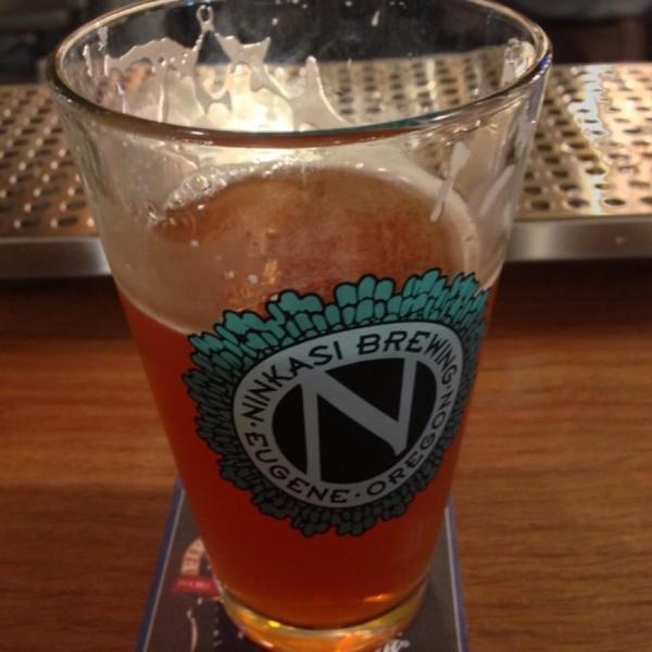 Photo taken at Whole Foods Market by Bryston U. on 4/24/2013-加尼福尼亚圣罗莎 城市 康涅狄格R390(在盖尔南韦尔路) Photo taken at Whole Foods Market by Bryston U. on 4/24/2013