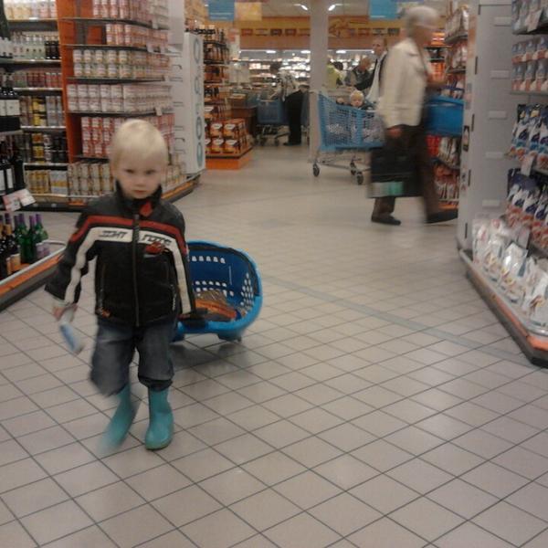 Photo taken at Albert Heijn by Rob v. on 10/4/2013