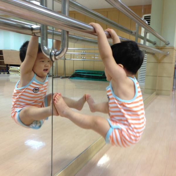 Photo taken at 롯데마트 (LOTTE Mart) by 성동 김. on 8/11/2013