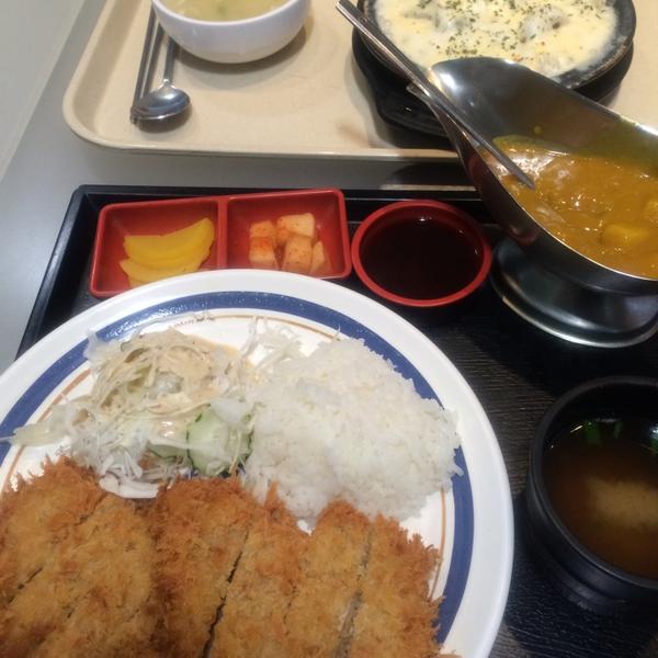 Photo taken at 이마트 / E-Mart by 김 철. on 8/30/2014-首尔特别市机场74易买得超市 Photo taken at 이마트 / E-Mart by 김 철. on 8/30/2014