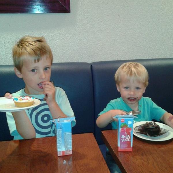 Photo taken at Hema by Judith v. on 9/12/2012