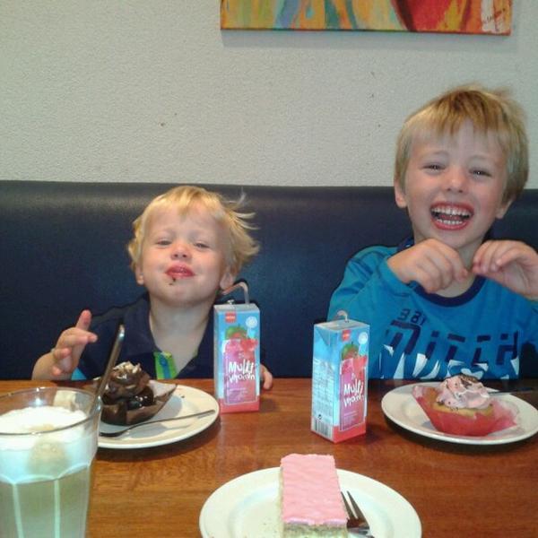 Photo taken at Hema by Judith v. on 8/8/2012