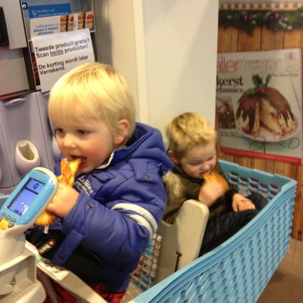 Photo taken at Albert Heijn by Colette-荷兰乌特勒支弗勒滕中城14 Photo taken at Albert Heijn by Colette