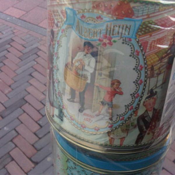 Photo taken at Albert Heijn by Tamara v. on 4/19/2012