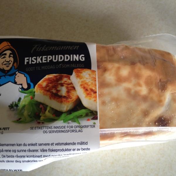 Photo taken at Kiwi by Dmitry Graf E. on 5/8/2012