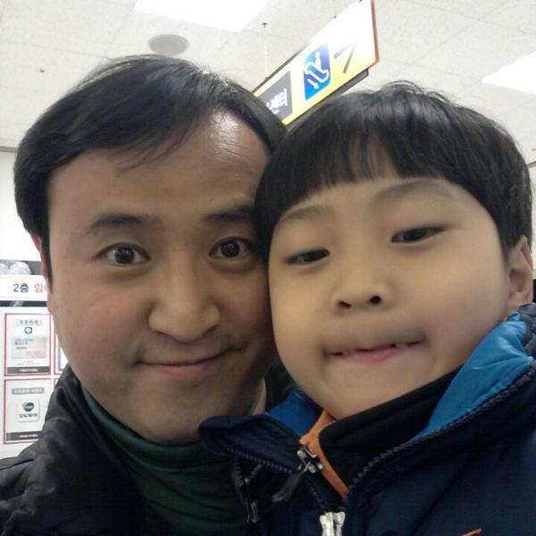 Photo taken at 이마트 (e-mart) by 승훈 이. on 2/5/2014