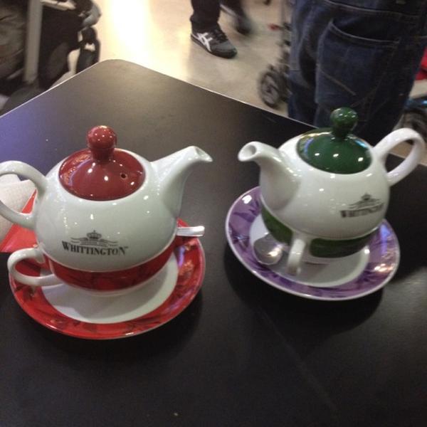 Photo taken at Centro Commerciale Auchan by Francesca D. on 10/28/2012-意大利伦巴第奇尼塞洛巴尔萨莫潘菲洛卡斯塔尔迪路5 Photo taken at Centro Commerciale Auchan by Francesca D. on 10/28/2012