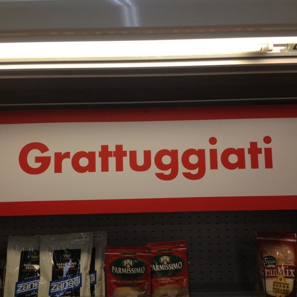 Photo taken at Centro Commerciale Auchan by Riccardo G. on 12/18/2012-意大利伦巴第奇尼塞洛巴尔萨莫潘菲洛卡斯塔尔迪路5 Photo taken at Centro Commerciale Auchan by Riccardo G. on 12/18/2012