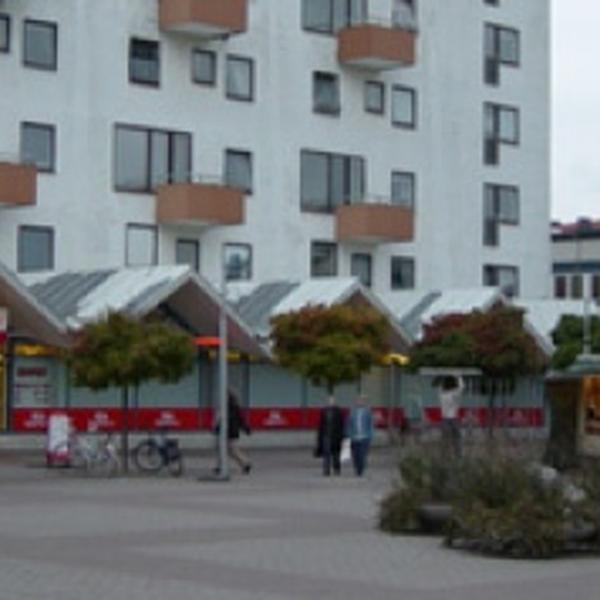 Photo taken at ICA Supermarket by Amazing A on 10/5/2013-瑞典西约塔兰省哥德堡Dahlströms广场2号 Photo taken at ICA Supermarket by Amazing A on 10/5/2013