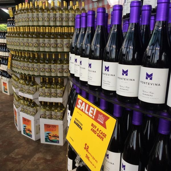 Photo taken at Whole Foods Market by PF A. on 6/23/2014-美国密歇根州安娜堡沃什特诺大道3135 Photo taken at Whole Foods Market by PF A. on 6/23/2014