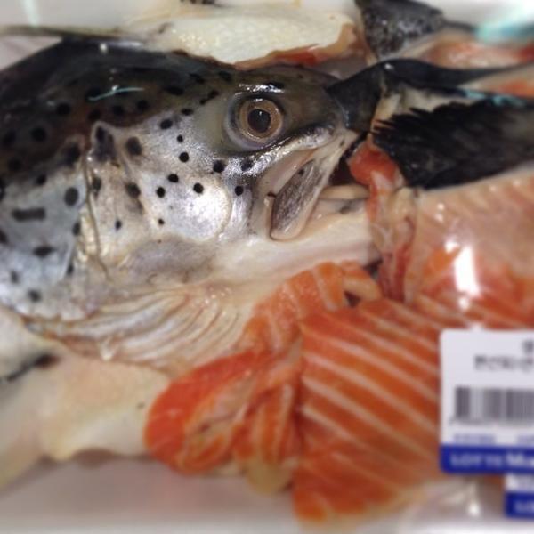 Photo taken at 롯데마트 LOTTE MART by zZenie on 11/22/2013