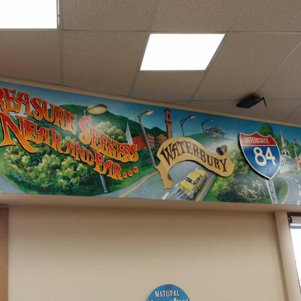 Photo taken at Trader Joe's by Jhevante L. on 2/23/2014-美国康涅狄格州西哈特福德新不列颠大道1489 Photo taken at Trader Joe's by Jhevante L. on 2/23/2014