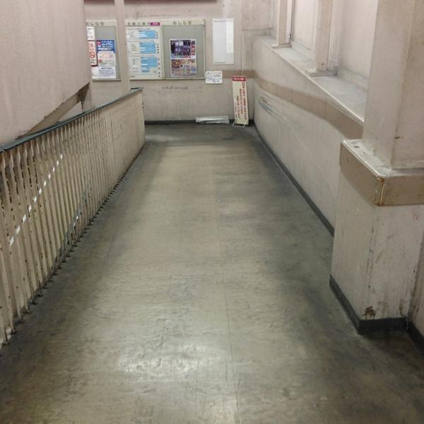 Photo taken at イオン 豊田店 by とよた ふ. on 9/28/2013-爱知县丰田市弘治町1-1号 泉屋百货 Photo taken at イオン 豊田店 by とよた ふ. on 9/28/2013