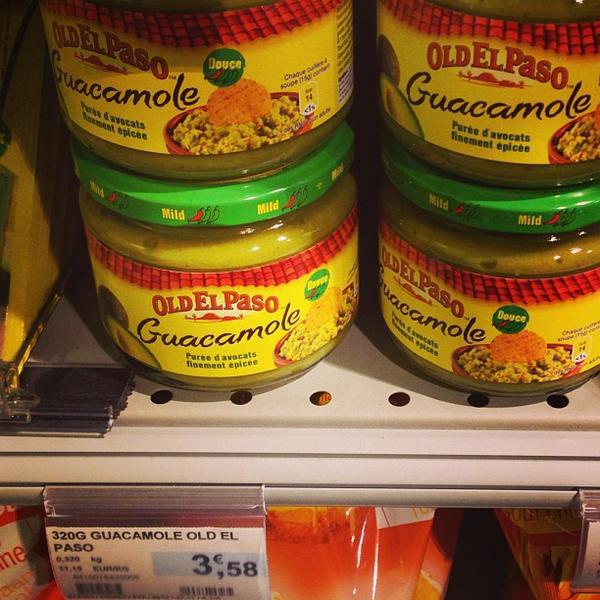 Photo taken at Carrefour City by Zurochka