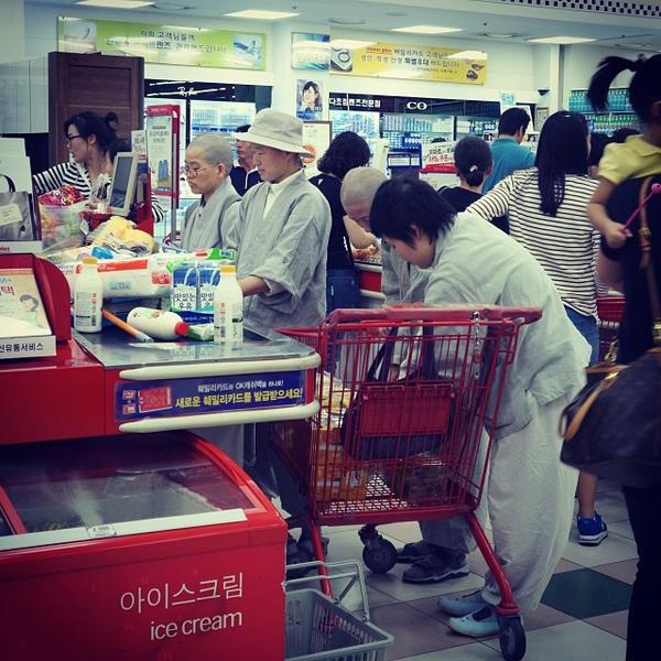 Photo taken at 홈플러스 (Home Plus) by Pavel K. on 10/3/2013-庆尚北道庆州97 Photo taken at 홈플러스 (Home Plus) by Pavel K. on 10/3/2013