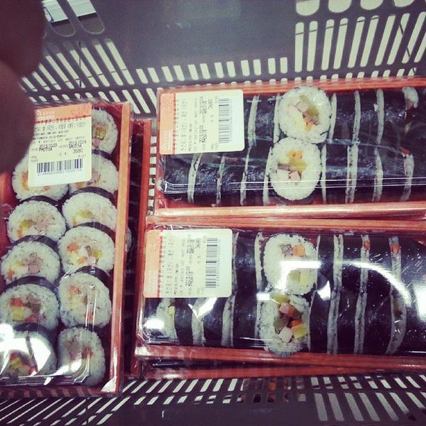 Photo taken at 홈플러스 (Home Plus) by Seungchul L. on 10/3/2013-庆尚北道庆州97 Photo taken at 홈플러스 (Home Plus) by Seungchul L. on 10/3/2013