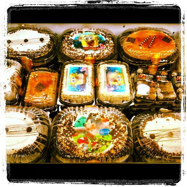 Photo taken at Mercadona by Stahl on 8/11/2012