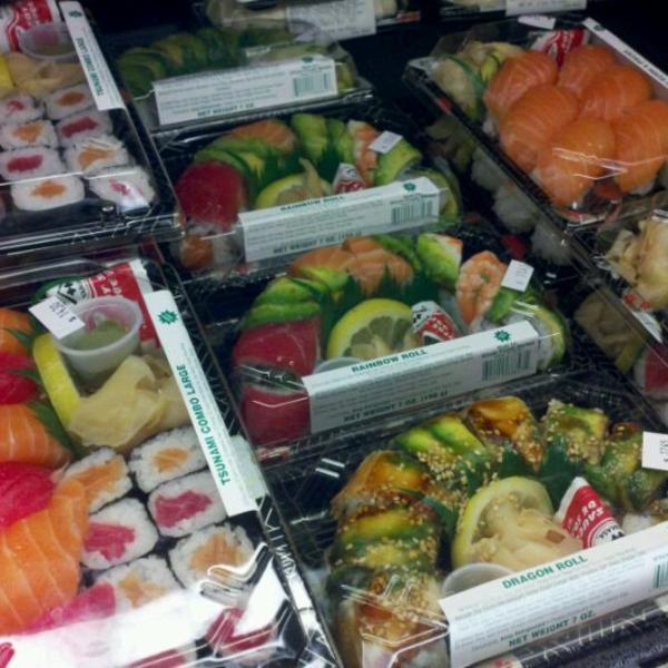 Photo taken at Whole Foods Market by Todd F. on 9/1/2011-科罗拉多科罗拉多斯普林斯学院大道7635(在集市铂) Photo taken at Whole Foods Market by Todd F. on 9/1/2011