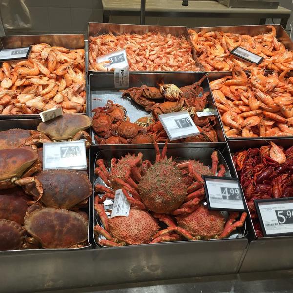 Photo taken at Eroski by Александр Б. on 3/5/2015