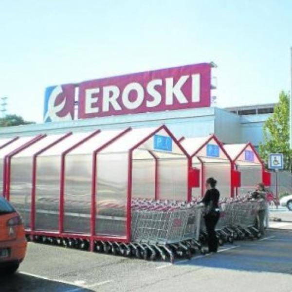 Photo taken at Eroski by Unai D. on 3/30/2012