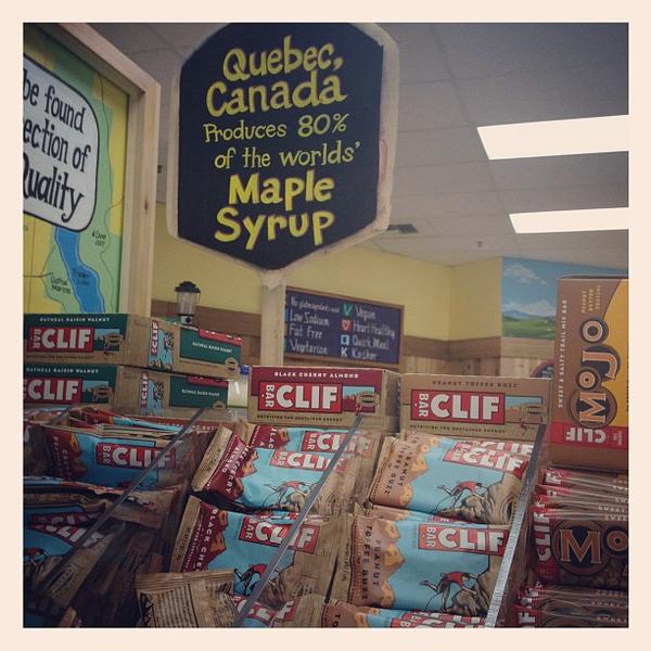 Photo taken at Trader Joe's by Alex L. on 7/4/2012-加尼福尼亚 普莱森顿皮姆利科街道4040#150(在圣丽塔路) Photo taken at Trader Joe's by Alex L. on 7/4/2012