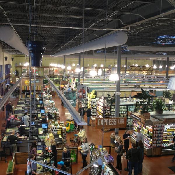 Photo taken at Whole Foods Market by Virgil H. on 4/6/2013-爱达荷 博伊西百老汇大道401(前街) Photo taken at Whole Foods Market by Virgil H. on 4/6/2013