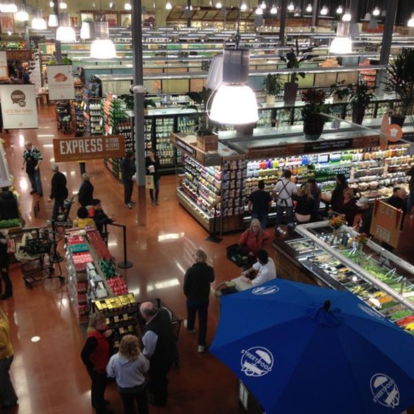 Photo taken at Whole Foods Market by Michael B. on 11/14/2012-爱达荷 博伊西百老汇大道401(前街) Photo taken at Whole Foods Market by Michael B. on 11/14/2012