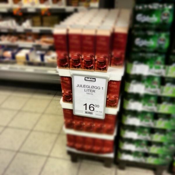 Photo taken at Fakta by Jesper L. on 9/27/2012