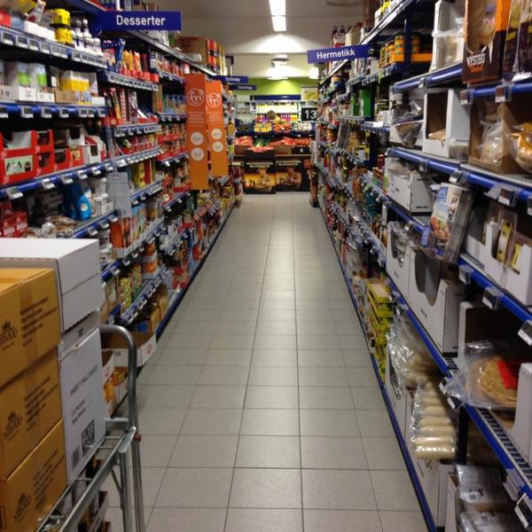 Photo taken at Rema 1000 by Mauro L. on 5/29/2013