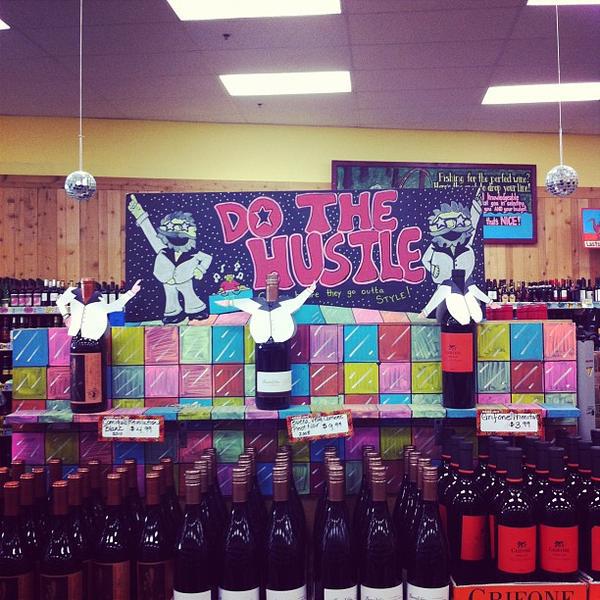 Photo taken at Trader Joe's by Crystal C. on 2/4/2012-加尼福尼亚 沙加缅度福尔瑟姆大道5000(在第51街) Photo taken at Trader Joe's by Crystal C. on 2/4/2012