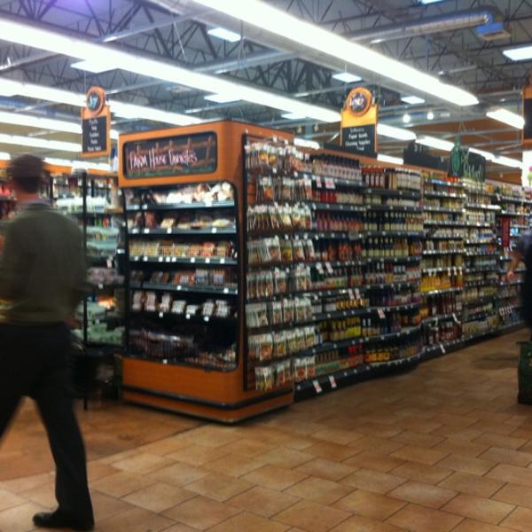 Photo taken at Whole Foods Market by Ivy Rose M. on 1/28/2012-内华达州拉斯维加斯查尔斯顿大道8855号 Photo taken at Whole Foods Market by Ivy Rose M. on 1/28/2012