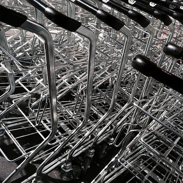 Photo taken at Woolworths by Jay A. on 9/26/2013