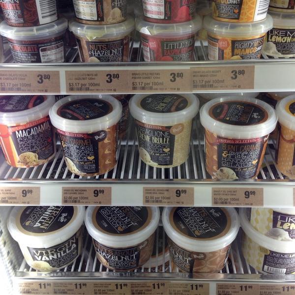 Photo taken at Woolworths by Shinta B. on 2/4/2014