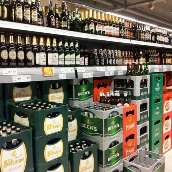 Photo taken at REWE by Wyman K. on 10/28/2011-德国北莱茵威斯特法伦州亚琛阿尔特普斯福5 Photo taken at REWE by Wyman K. on 10/28/2011