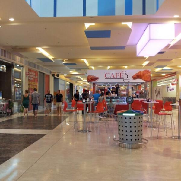 Photo taken at Auchan - Centro Commerciale Porte di Catania by Alberto R. on 9/6/2012-意大利西西里岛卡塔尼亚192国道盖索比安科84+500公里 Photo taken at Auchan - Centro Commerciale Porte di Catania by Alberto R. on 9/6/2012