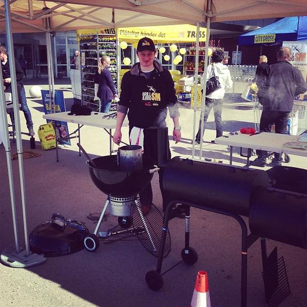 Photo taken at City Gross by Erik F. on 4/20/2013