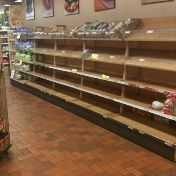 Photo taken at Wegmans by Ev L. on 10/29/2012-美国纽约州锡拉丘兹奥内达加大道4722 Photo taken at Wegmans by Ev L. on 10/29/2012